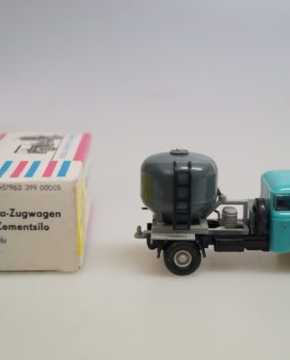 1:87 Permot/Hruska 5796/399/5 Skoda Zugwagen mit Zementsilo, neu