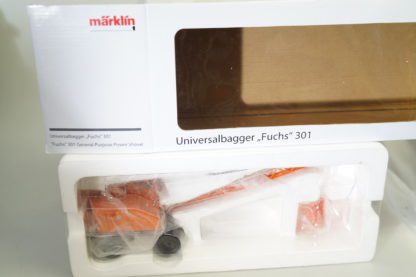 Spur 1: Märklin Universalbagger Fuchs, neuw./ovp – Bild 2