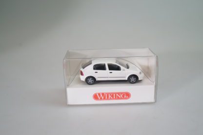 1:87 Wiking 085 01 22 Opel Astra weiss, neu