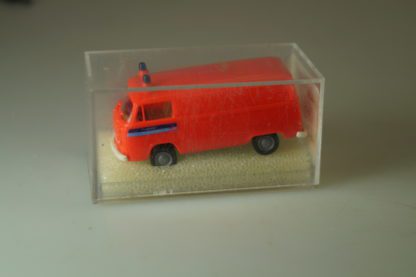 1:87 3315 Brekina VW T2 ‚FW Flughafen Frankfurt‘ – neu