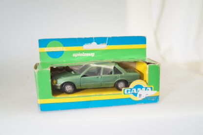1:43 Gama Opel Rekord E grün-met., neuw./ovp