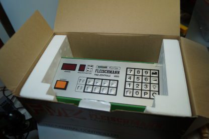 H0: Fleischmann FMZ 6800 digital Steuerzentrale - top/ovp