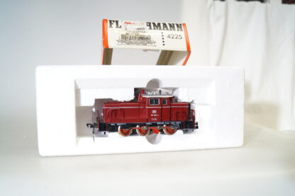 H0 Fleischmann 4225 Diesellok BR 261 199-3, TOP/OVP