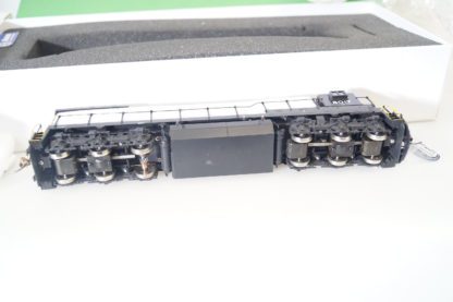 h0 Overland Models US-Lok Messingmodell Norfolk Southern C30-7 #8017, neuw./ovp – Bild 2