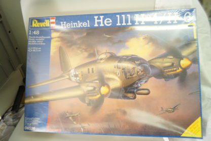 1:48 Revell 04526 Heinkel He 111 H-4/H-6, neu/eingeschweißt