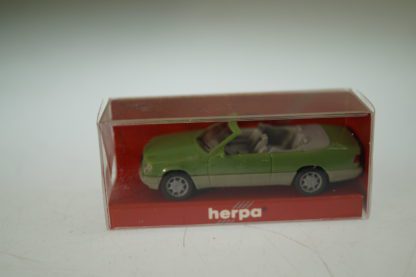 1:87 Herpa 021432 MB E 320 Cabrio lindgrün, neu