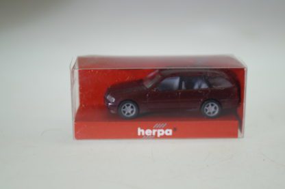 1:87 Herpa 032391 MB C-Klasse C180T dkl.rot-met., neu
