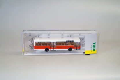 Spur N: Minitrix 65403 Stadtbus Hamburg, neu