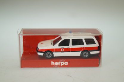 1:87 Herpa 042338 Golf Variant DRK Fürth, neu