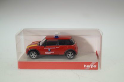 1:87 Herpa 045889 New Mini Werkfeuerwehr Regensburg, neu
