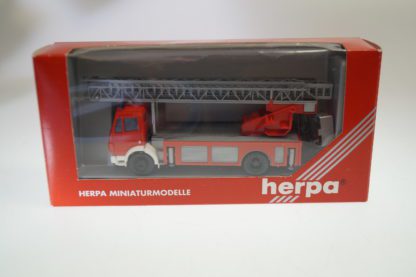 1:87 Herpa 041522 MB FEUERWEHR "DREHLEITER", NEU