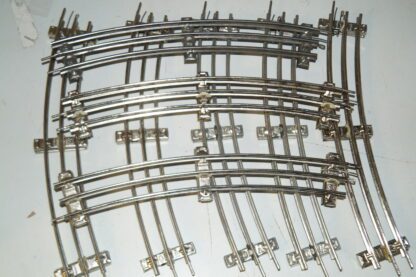 8x Märklin Spur 0: gebogenes Gleis 32cm 1930er Jahre, mit Mittelleiter