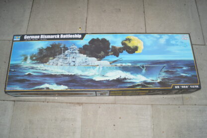 03702 Trumpeter 1:200 Bismarck, neu/ovp