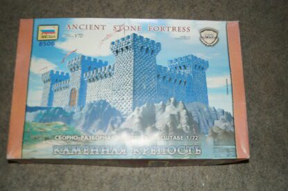 1:72 Zvezda 8506 Alte Burg/Steinerne Festung, neuw./ovp