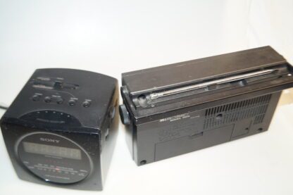 Panasonic GX-30 Weltempfänger UND Sony Radiowecker ICF-C130, sauber – Bild 3