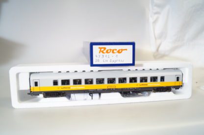 H0 Roco 45912-1 Personenwagen Lufthansa Airport-Express Bpmz, neuw./ovp