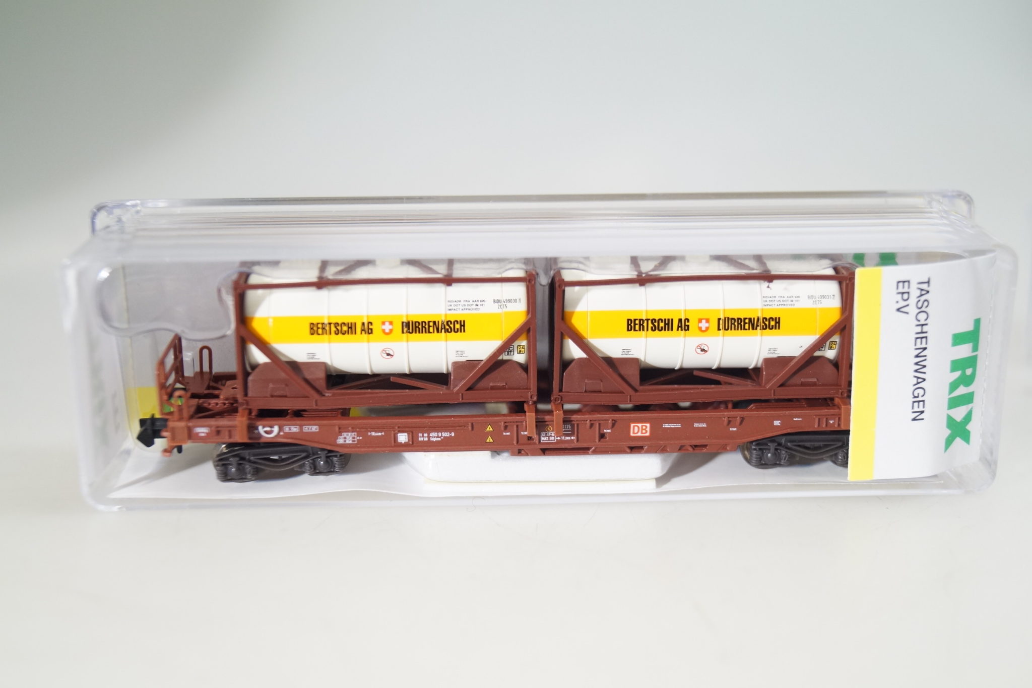 Spur N: Minitrix 15257-04 Einheitstaschenwagen BERTSCHI, neu
