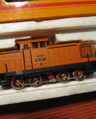 H0: PIKO BR 106 "DIESELLOK", gepflegt,  ovp