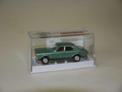 1:87 Brekina 19101 Ford Taunus grün-met., neuw./ovp