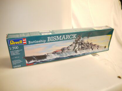 05098 Revell 1:700 Bismarck, neu/ovp