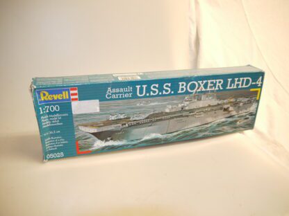 1:700 Revell 05025 U.S.S. Boxer LHD-4, neuw./ovp