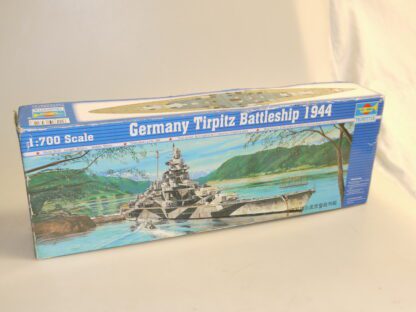 05712 Trumpeter 1:700 Tirpitz, neuw./ovp