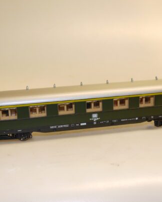 Liliput h0: 832 00 Schnellzugwagen 1.kl. Aüe310, top/KK