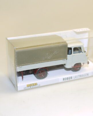 1:87 Brekina 30507 Robur LO2500 Pritsche/Plane kieselgrau, neu