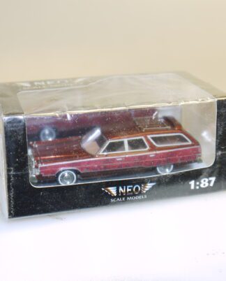 1:87 NEO 87563 Chrysler Town&Country dkl.rot, neuw./ovp/noch eingeschweißt