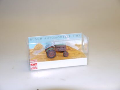 1:87 Busch 40067 Traktor Kramer KL 11 Vergessener Helfer, neuw./ovp