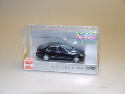 1:87 Busch CMD 44205 MB E-Klasse dkl.blau-met., neu