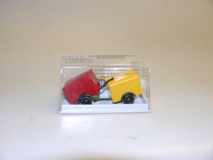 1:87 Brekina 55914 Lastenanhänger 2(!) Stück gelb/rot, neu