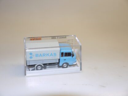 1:87 Brekina 30300 Barkas Pritsche/Plane , neu
