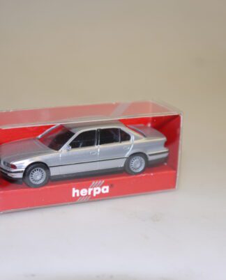 1:87 Herpa 031646 BMW 740i silber-met., neu