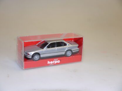 1:87 Herpa 031646 BMW 740i silber-met., neu