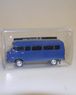 1:87 Brekina Starmada 13260 Hanomag-Henschel Bus blau, neuw./Fremd-Vp