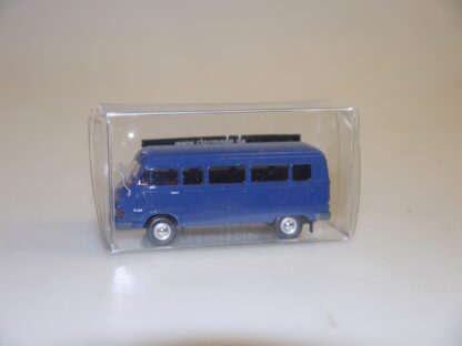 1:87 Brekina Starmada 13260 Hanomag-Henschel Bus blau, neuw./Fremd-Vp