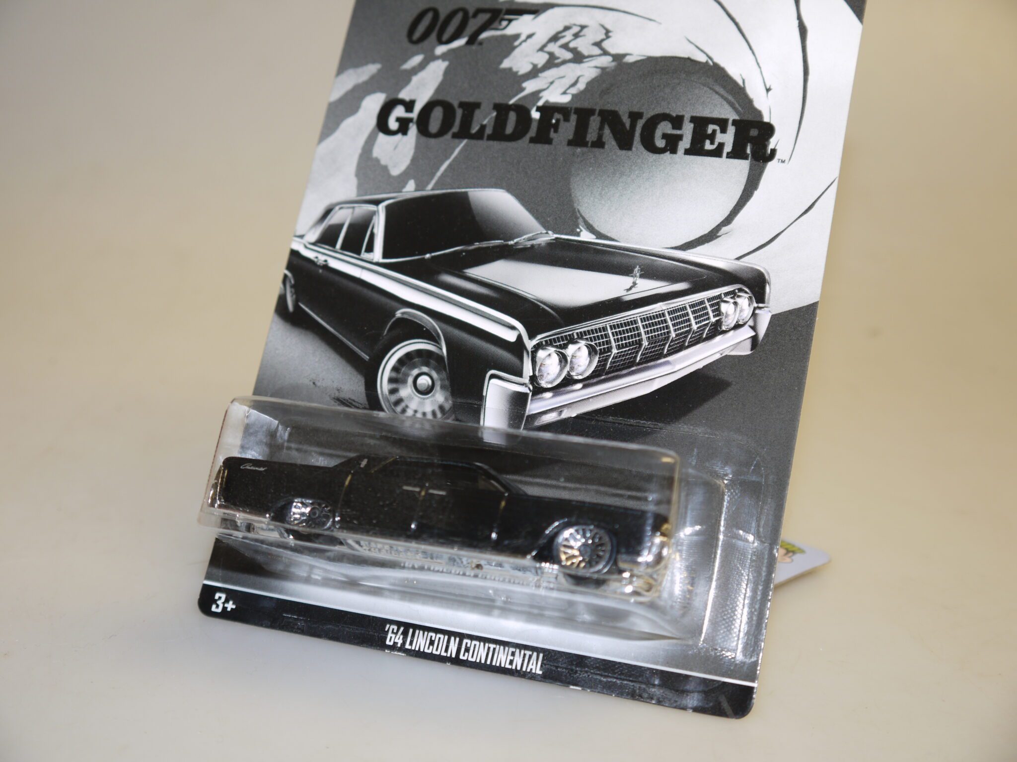 1:64 Hot Wheels 007 Goldfinger CGB75 '64 Lincoln Continental schwarz, neuw./ovp