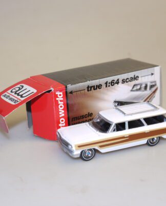 1:64 Auto World 1964 Ford Country Squire, neuw./ovp