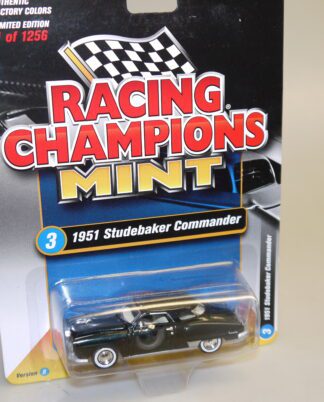 1:64 RC004 Racing Champions 1951 Studebaker Commander schwarz, neuw./ovp