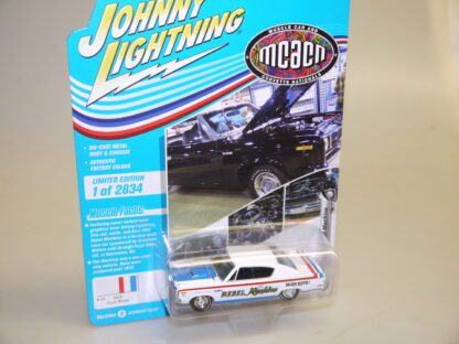 1:64 Johnny Lightning JLMC024 1970 AMC Rebel Machine, neuw./ovp