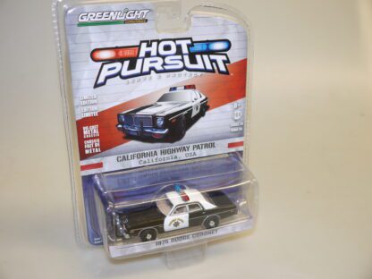 1:64 Greenlight 42810-A 1975 Dodge Coronet California Highway Patrol, neuw./ovp