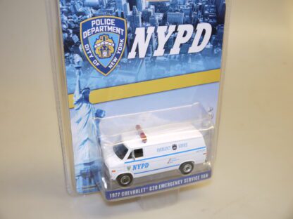 1:64 Greenlight 29803 1977 Chevrolet Emergency Van NYPD, neuw./ovp