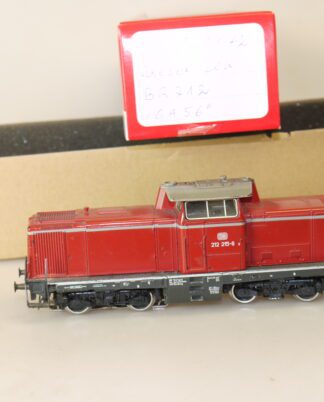 h0 Märklin 3072 Diesellok BR 212, gebraucht/Au-Box