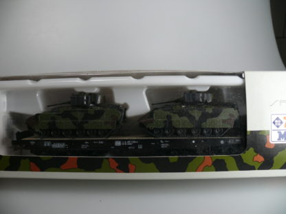 Roco Minitanks NO.4 895: 'SAMMS & 2X BRADLEY', top, ovp