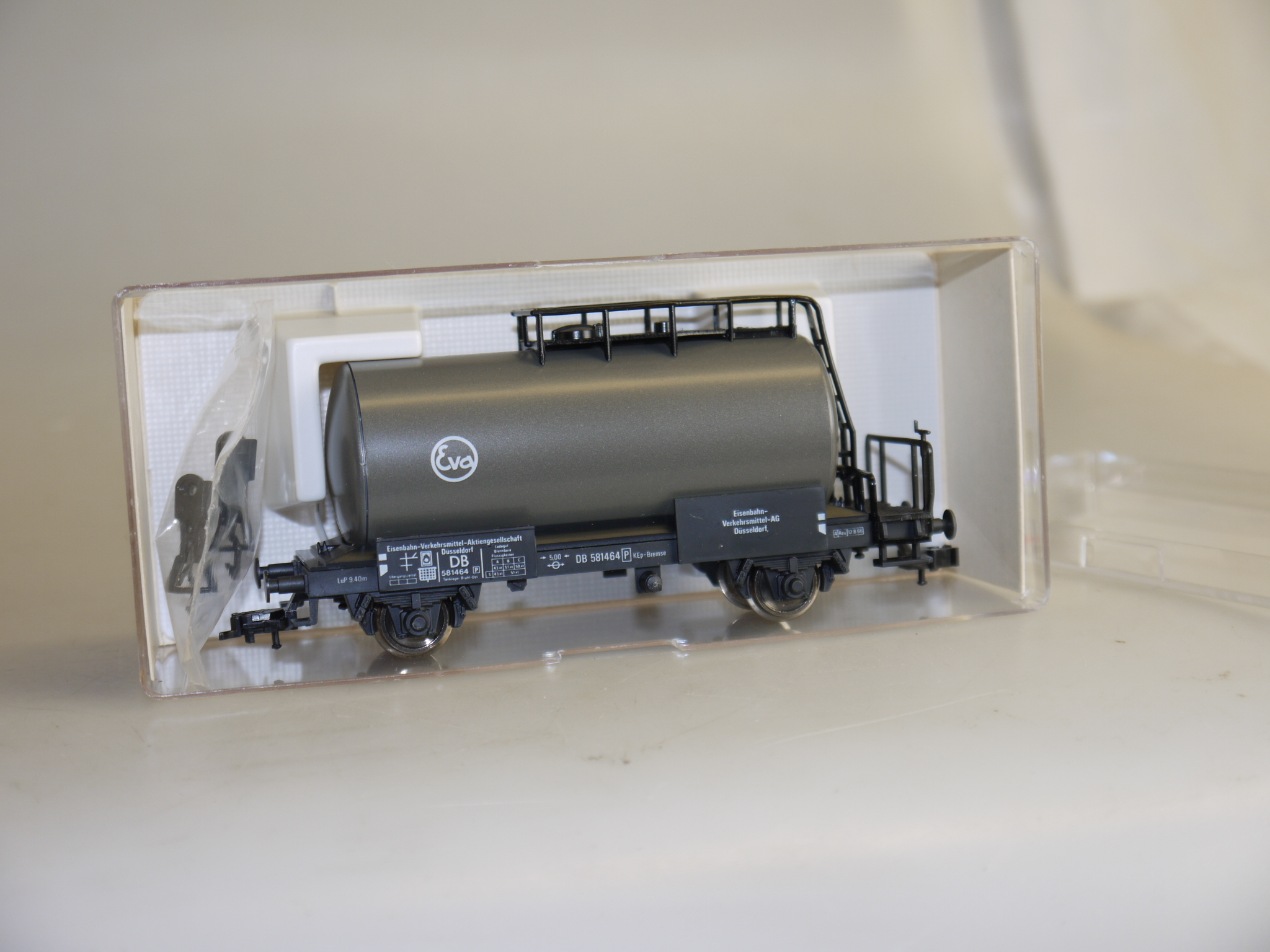 H0: Fleischmann 5408 Kesselwagen Eva, TOP/OVP