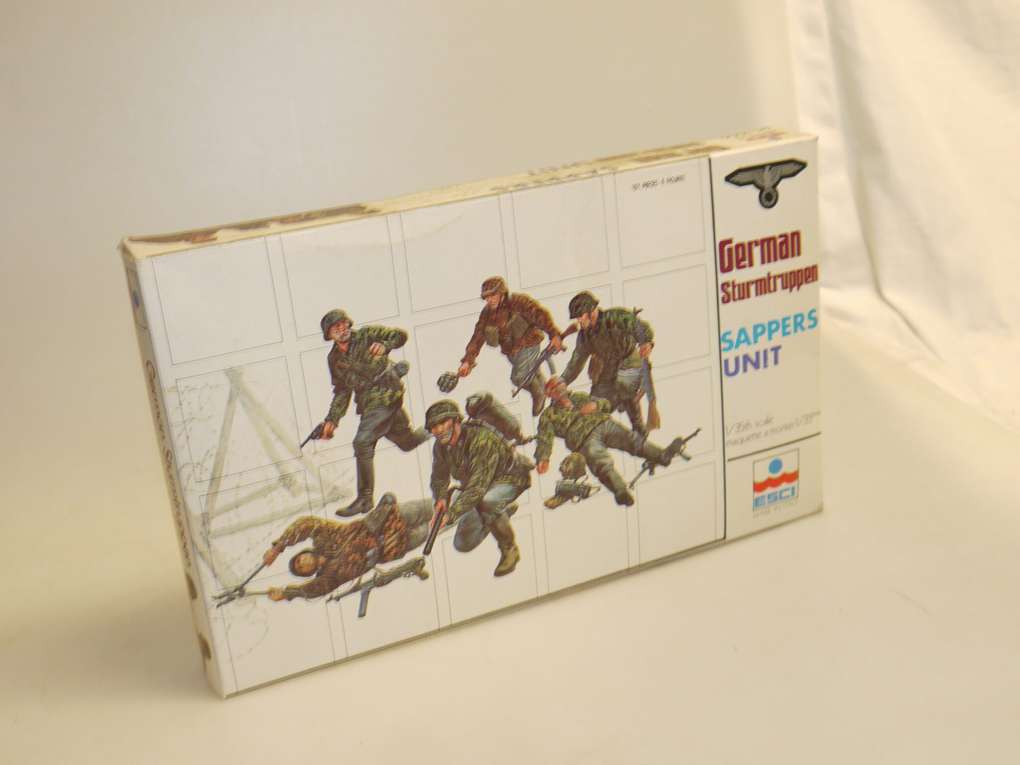 1:35 Esci 5006 Sappers Units, neu/unbespielt