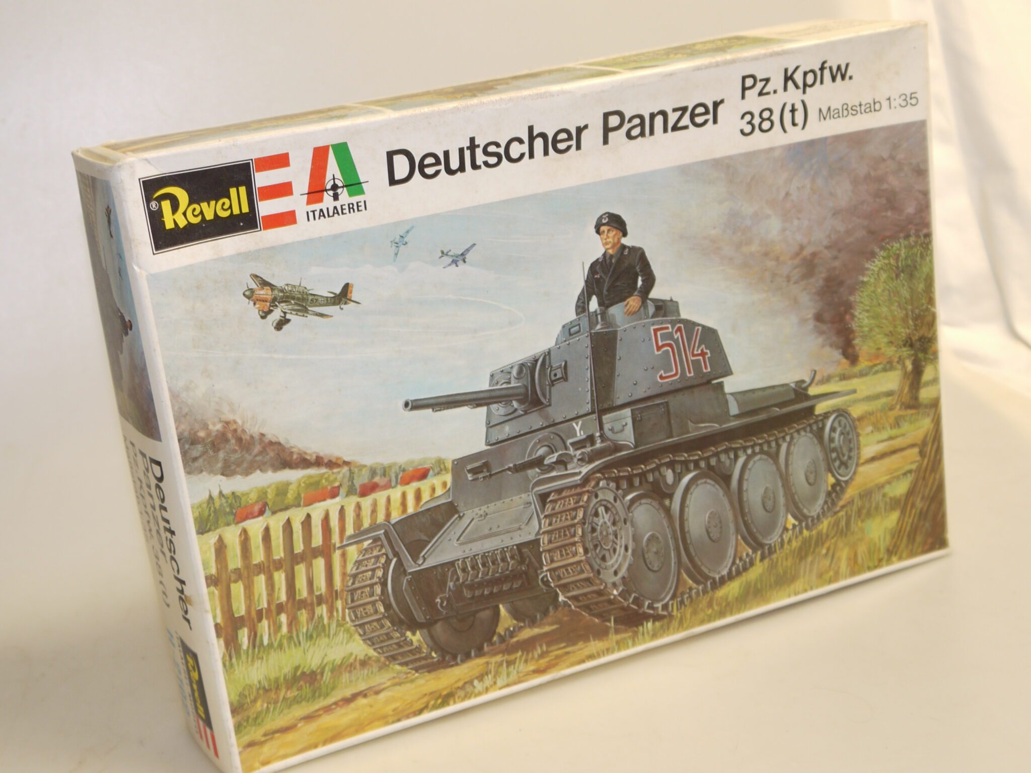 1:35 Revell H-2102 Pz.Kpfw. 38(t), neu/unbespielt