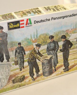 1:35 Revell/Italaerei H-2120 Dt. Panzergrenadiere, neu/unbespielt