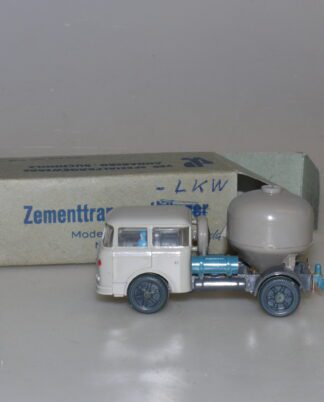 1:87 Espewe 1019 Skoda Zementtransporter, neu/ovp